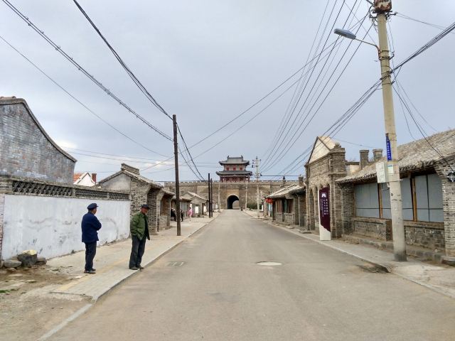右卫古城墙遗址旅行图片 2