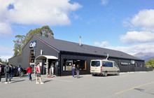 Alpine Centre Cafe & Bar餐厅图片