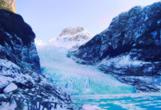 乌尔蒂马－埃斯佩兰萨湾景点图片