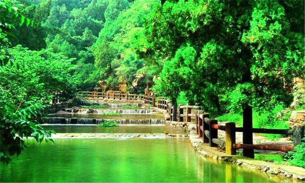 黄金谷山水风景区