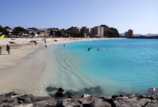 Praia da Laginha景点图片