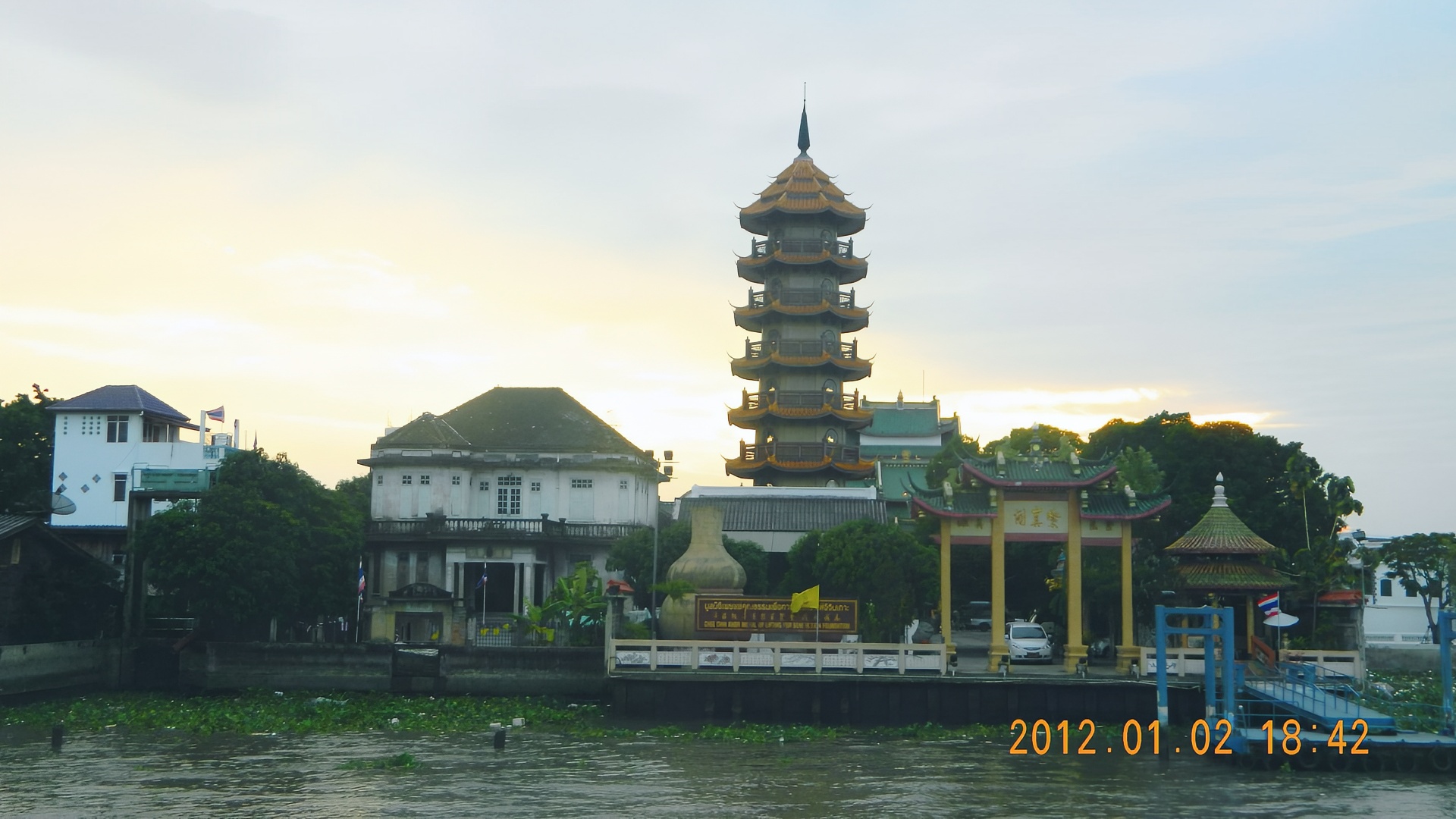 曼谷·船游湄南河