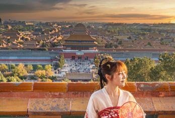 景山公园深度讲解【可选含国博『登景山万春亭俯瞰故宫全景』】【[精讲讲解]亲子出游好去处，博学讲解趣味科普课程。】