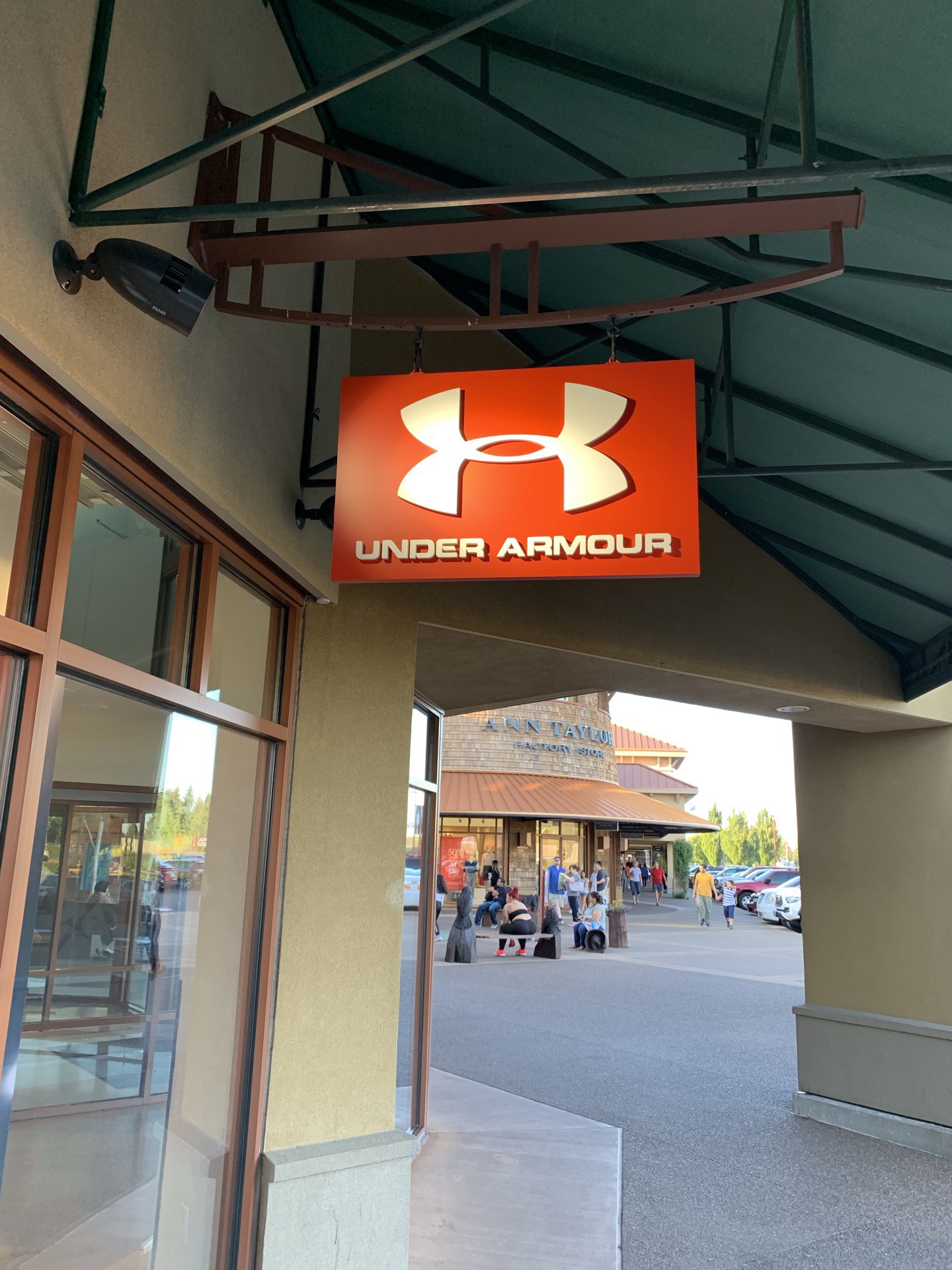 Here I am.  My favorite outlet mall. You can buy a