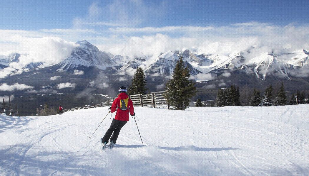 阳光村滑雪场（SunshineVillage）  推荐理由：阳光村滑雪场是加拿大海拔最高的滑雪场，同