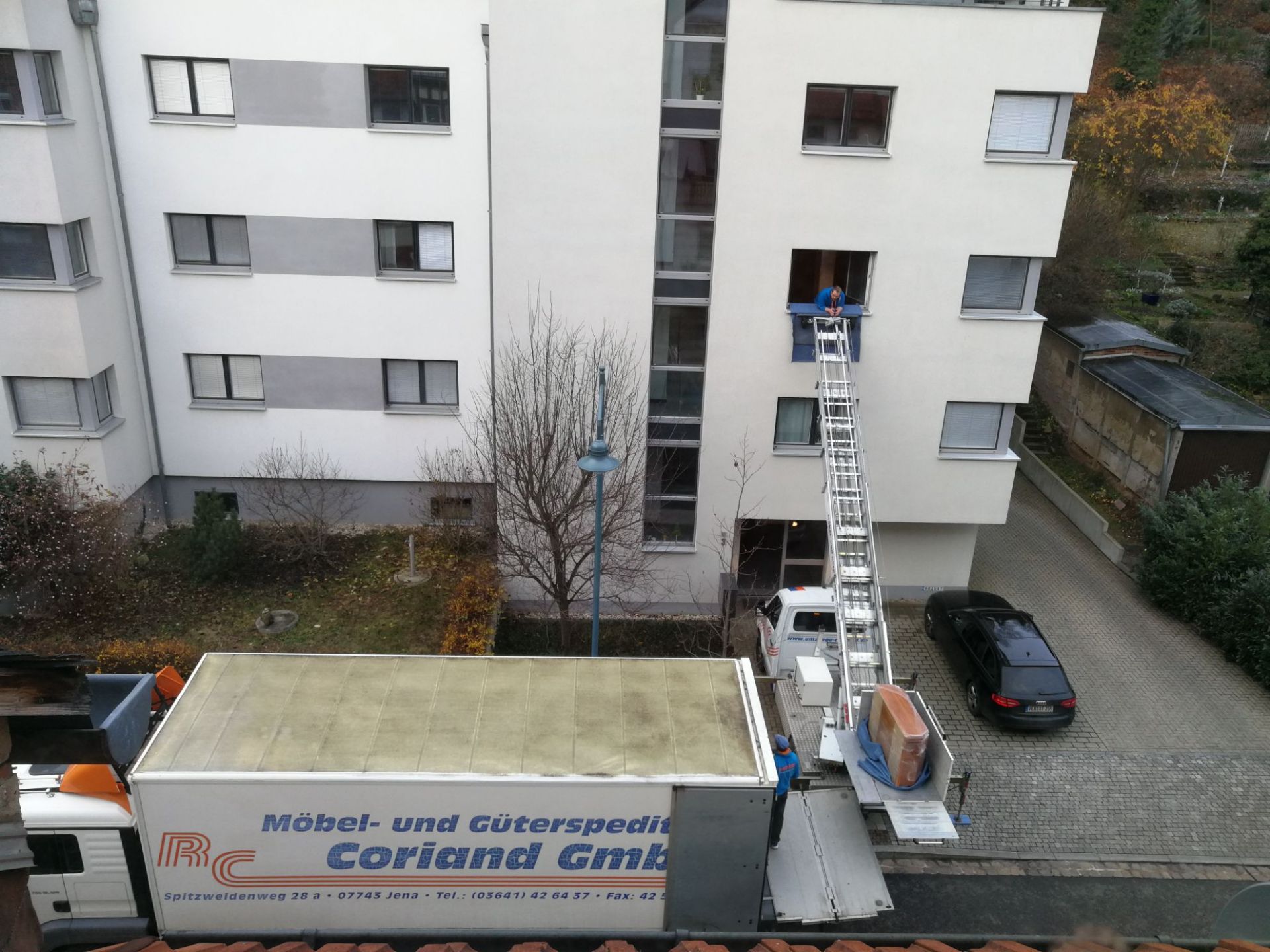 看看德国高层住户如何搬家！