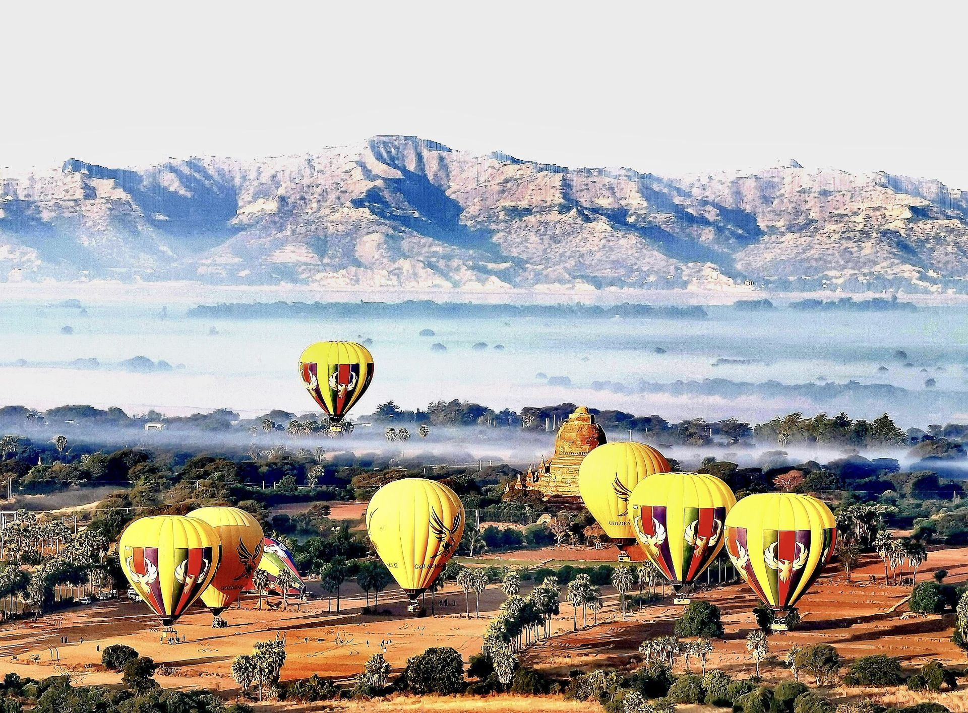缅甸随意而行～不能错过的蒲甘热气球日出，不能错过的飞行体验，没有飞过，你根本就不会知道会有多美！在这