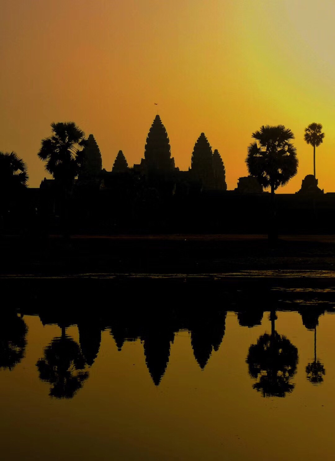 给我深刻印象的高棉的微笑。 柬埔寨暹粒（siem reap），吴哥城(Angkor Thom)里面的