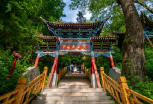 兴隆山自然保护区景点图片