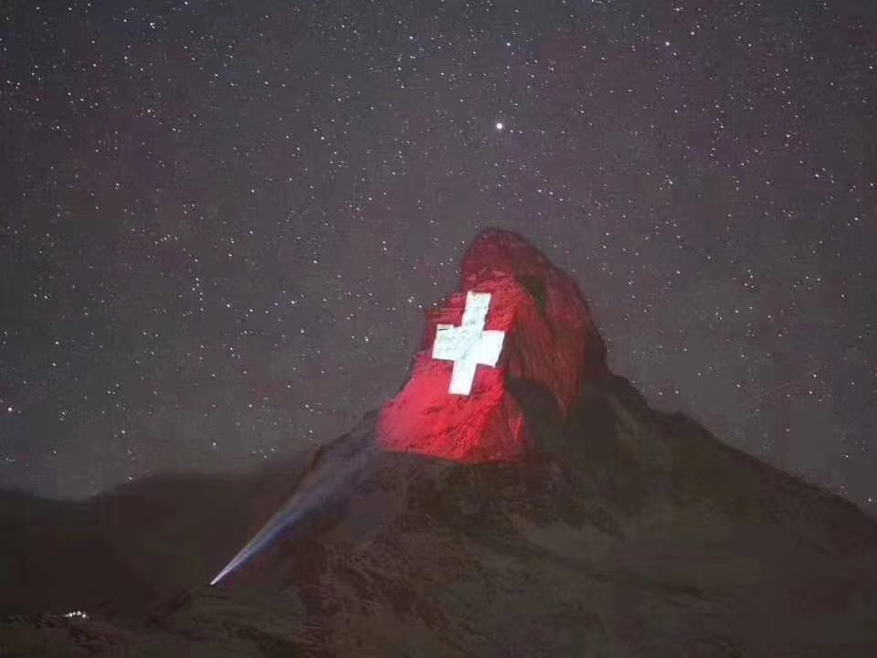 马特宏峰-最代表瑞士的一座山峰 又刷爆朋友圈 ❤️ Stay at home
