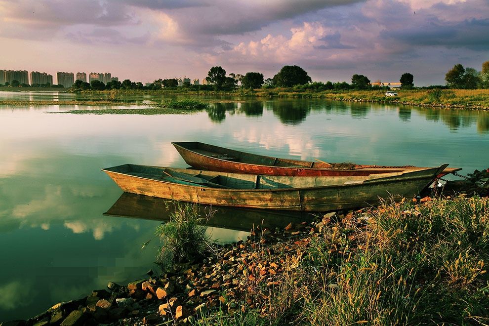 呼兰河口湿地是我国面积最大的天然城市湿地，是哈尔滨市重点打造的近郊城市湿地旅游目的地。为了保护好、利