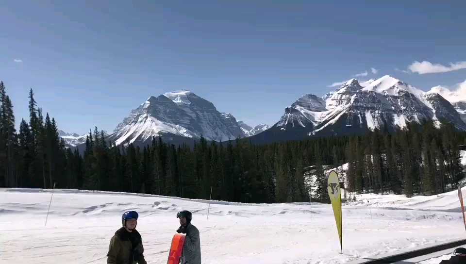 加拿大班夫公园滑雪场