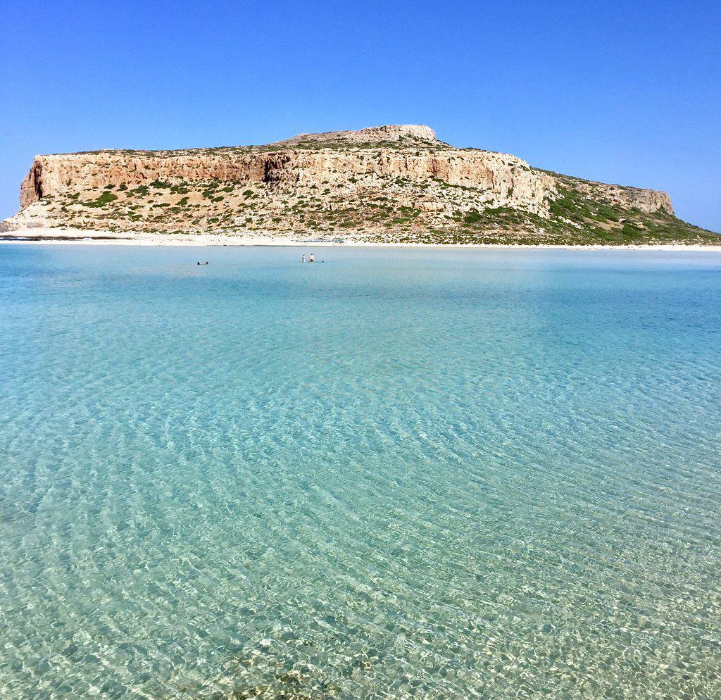 会变颜色的沙滩 这次去希腊游玩，朋友告诉我基萨莫斯Balos Beach and Lagoon是我这
