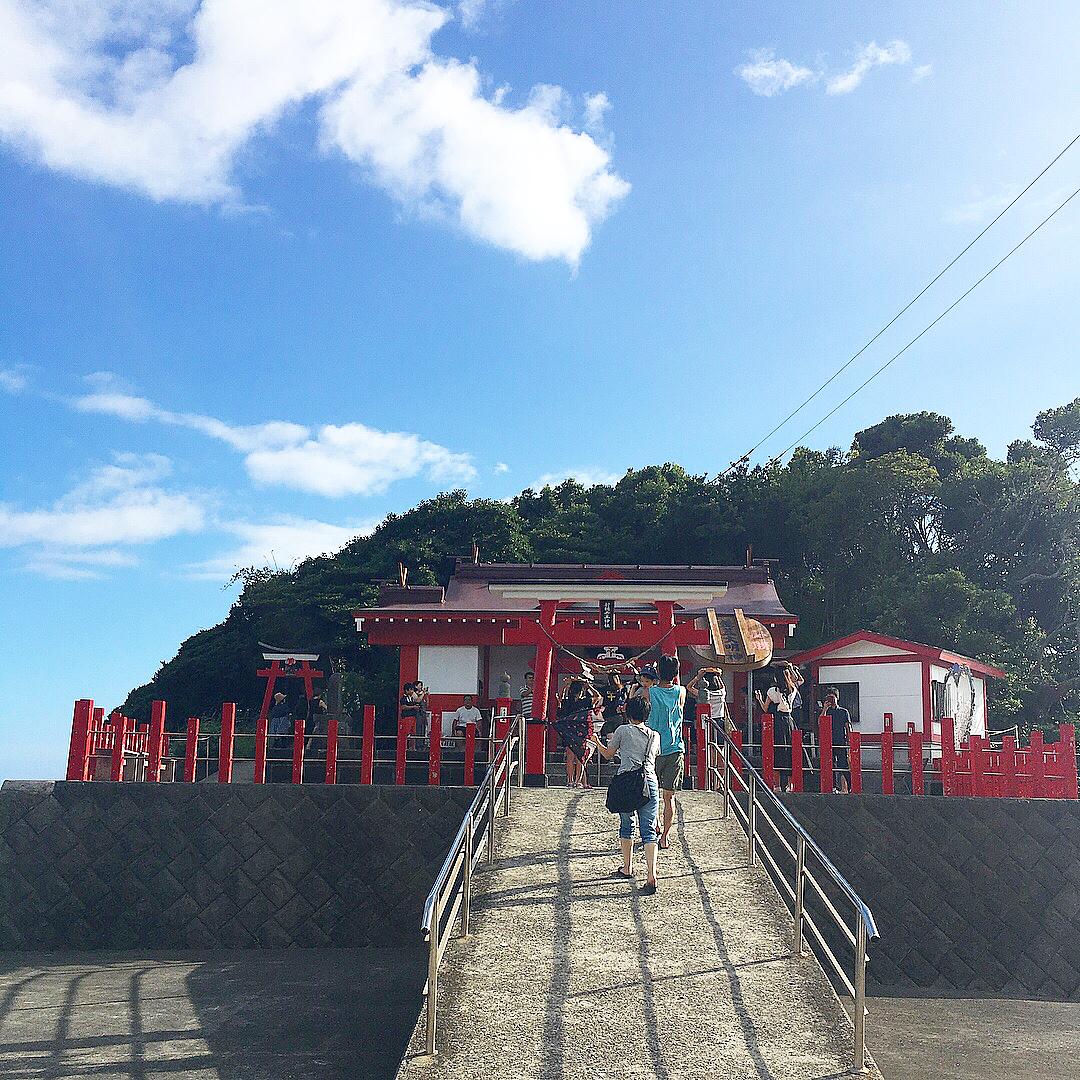 跟我一起打卡一个非常优美的地方  再来日本的一个月前我们就已经购买了釜蓋神社的门票，🙋听说一定要事先