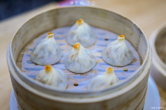 Gallery 2