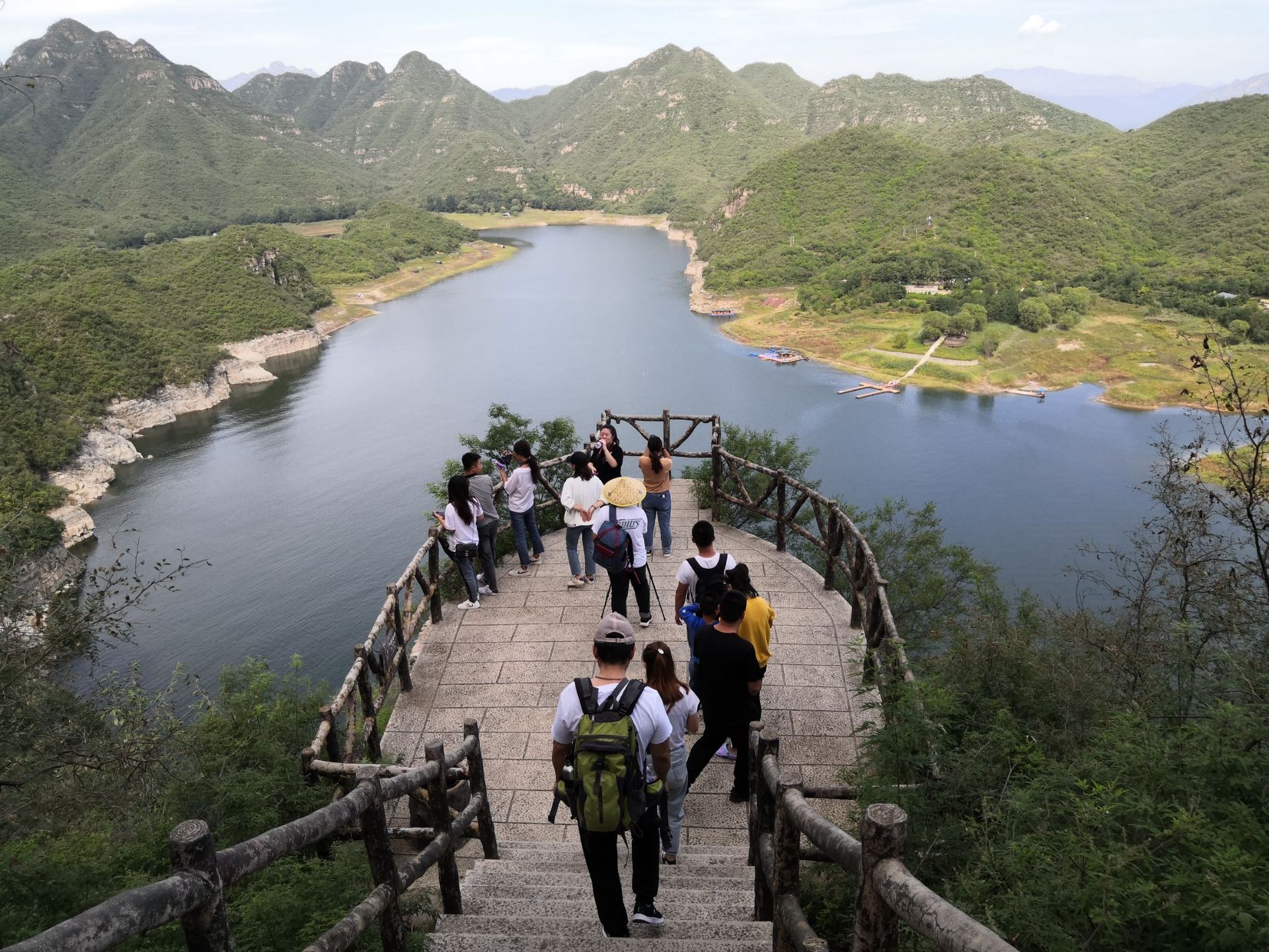 美丽的易水湖风光