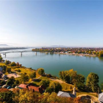 埃斯泰尔戈姆图片