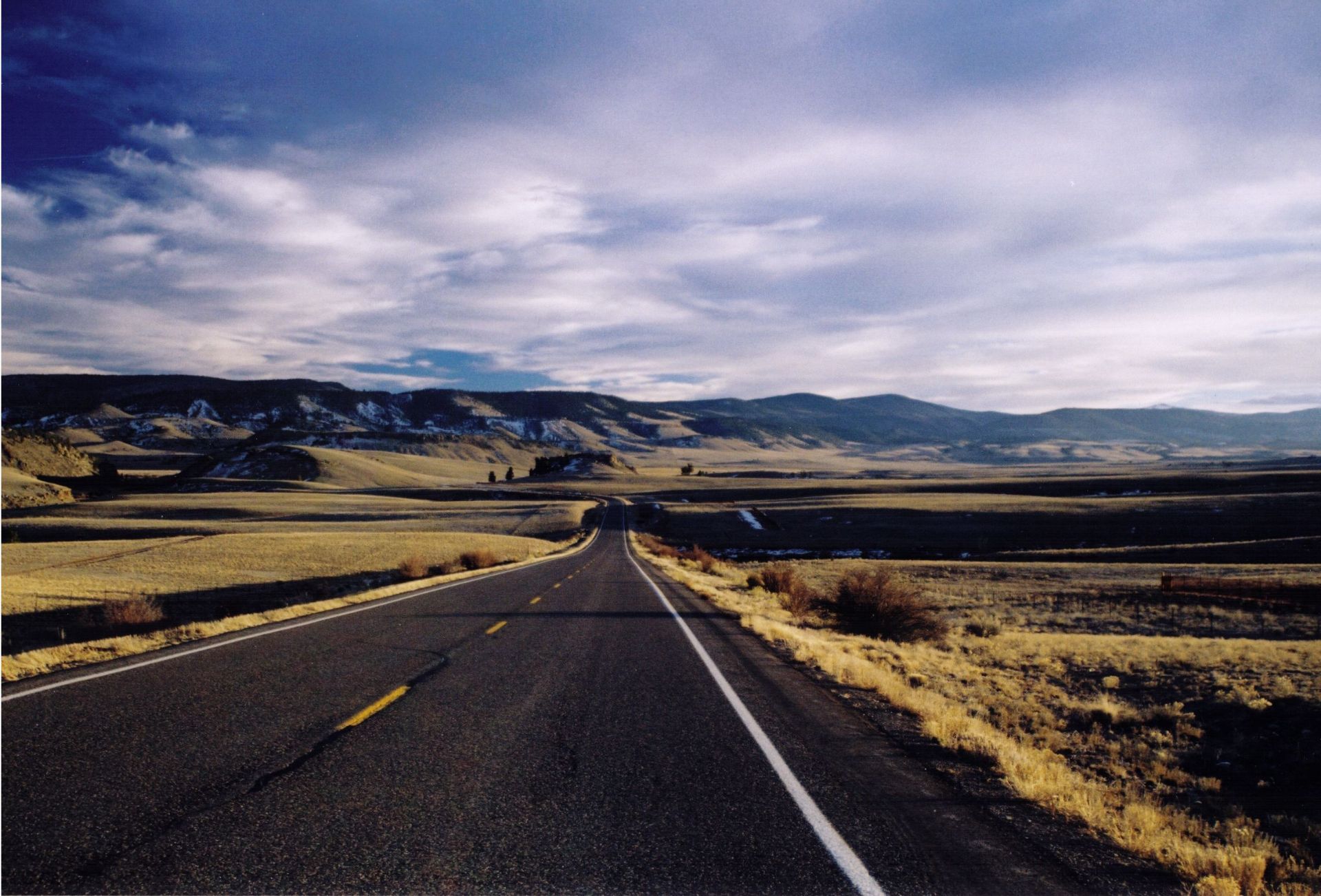 Road back to New Mexico, the place that I miss so 