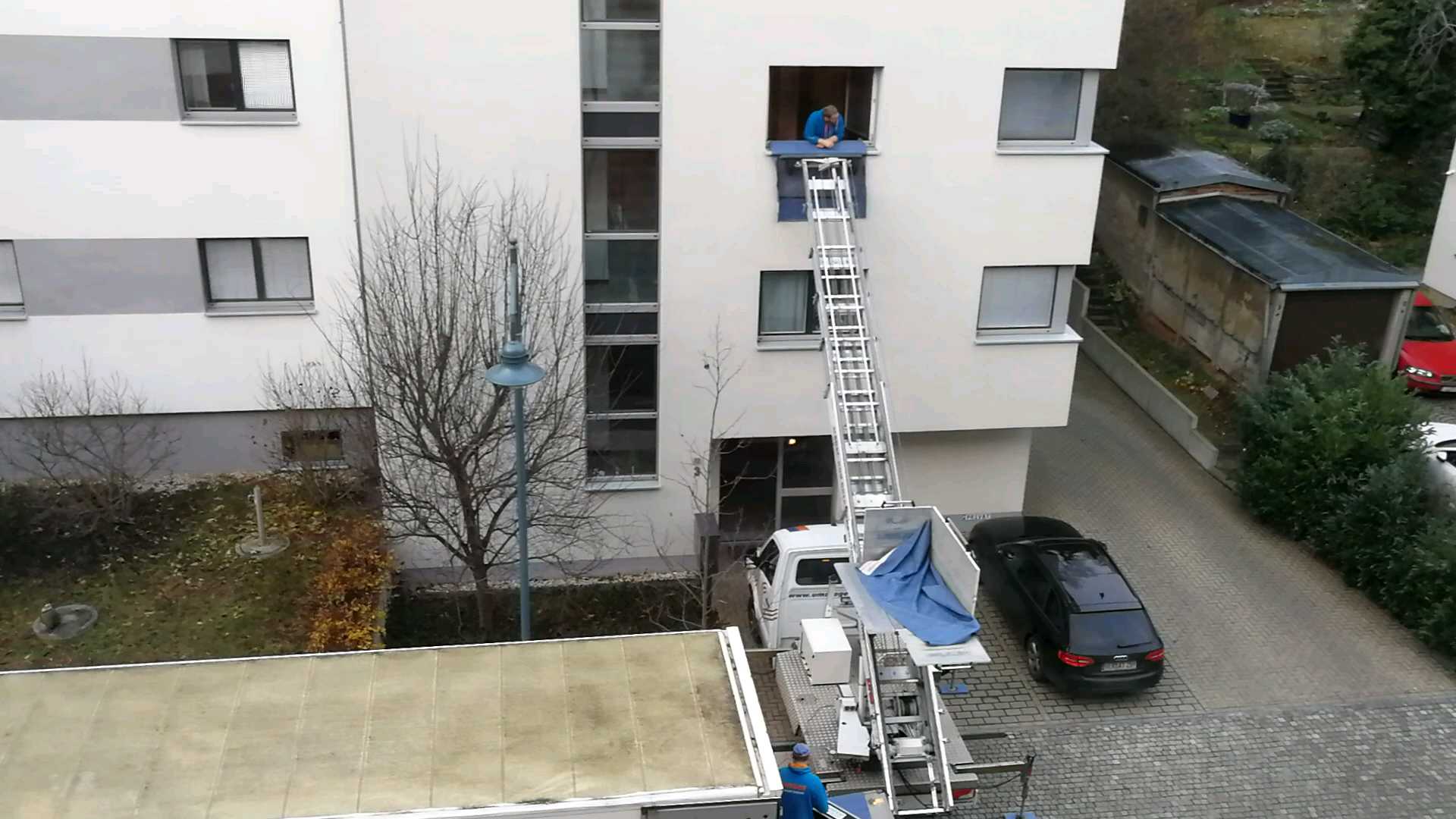 看看德国高层住户如何搬家！