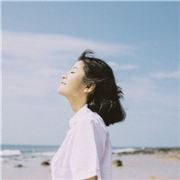 一只特立独行的兔子