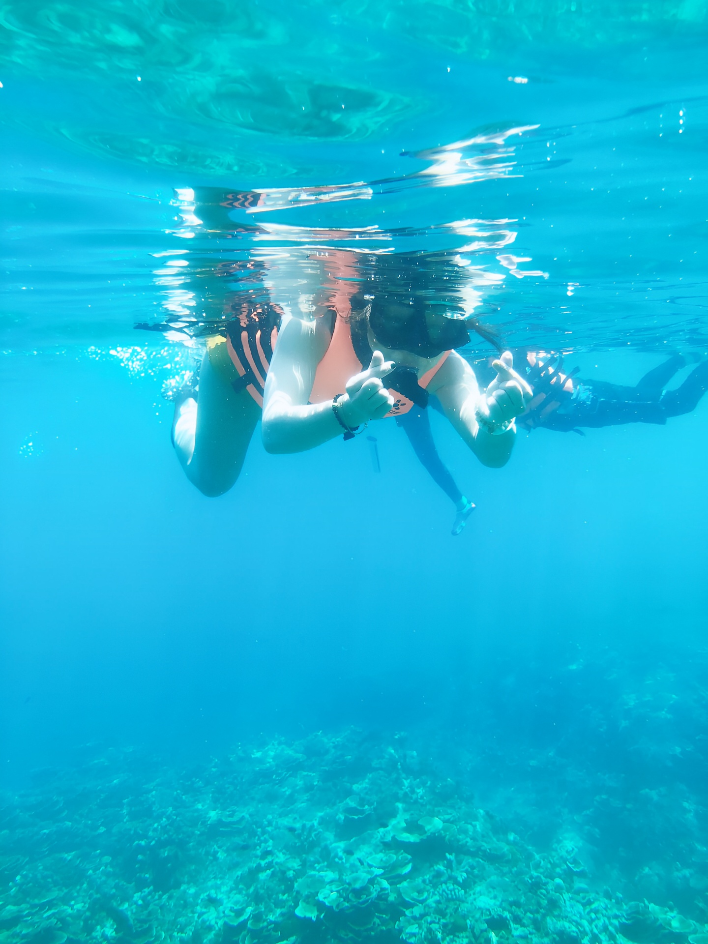 不能错过的斯米卡岛浮潜🤿  💗推荐理由：去泰国如果只是吃吃玩玩就缺少了一些体验到乐趣，一定要去体验一