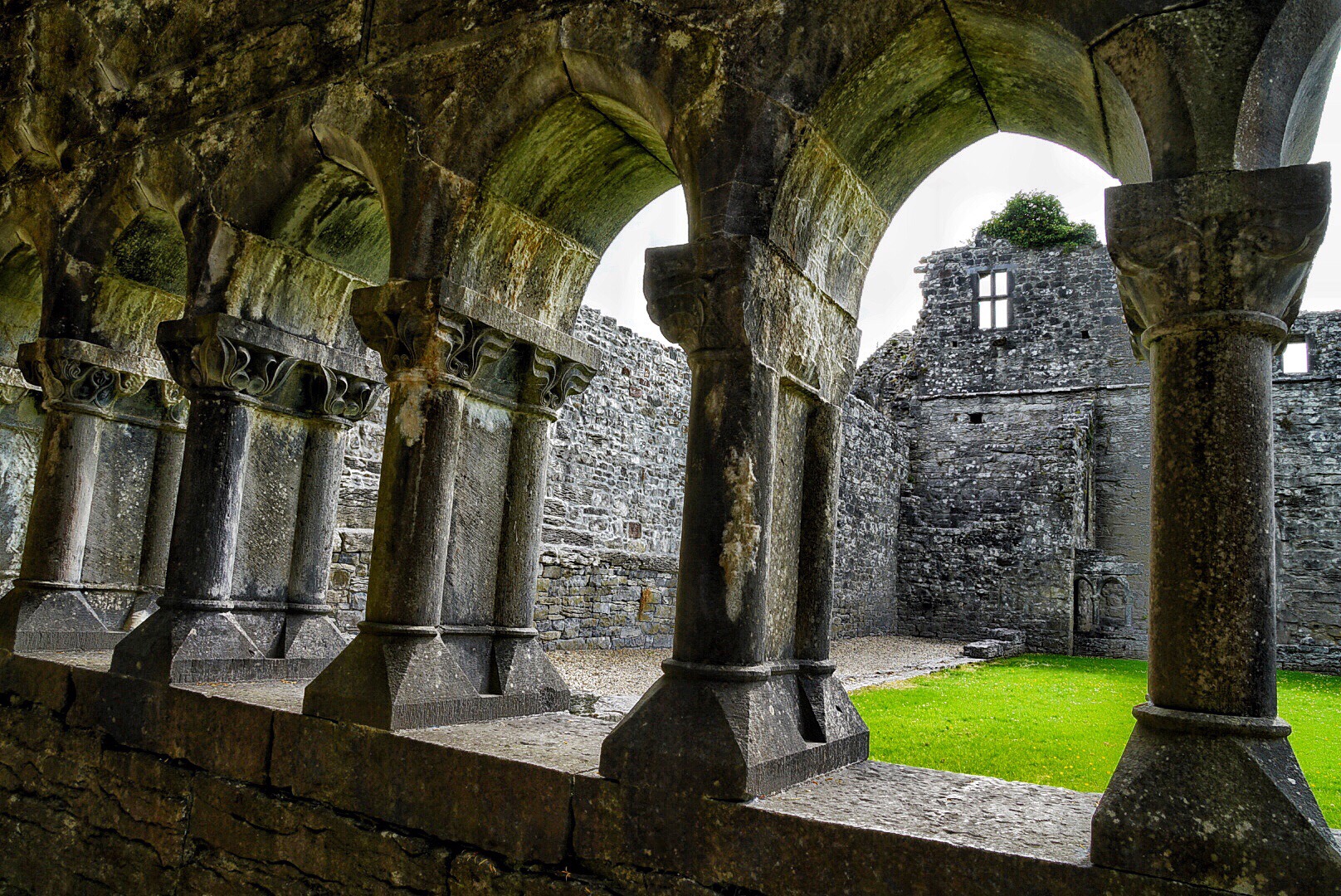 爱尔兰中世纪城堡