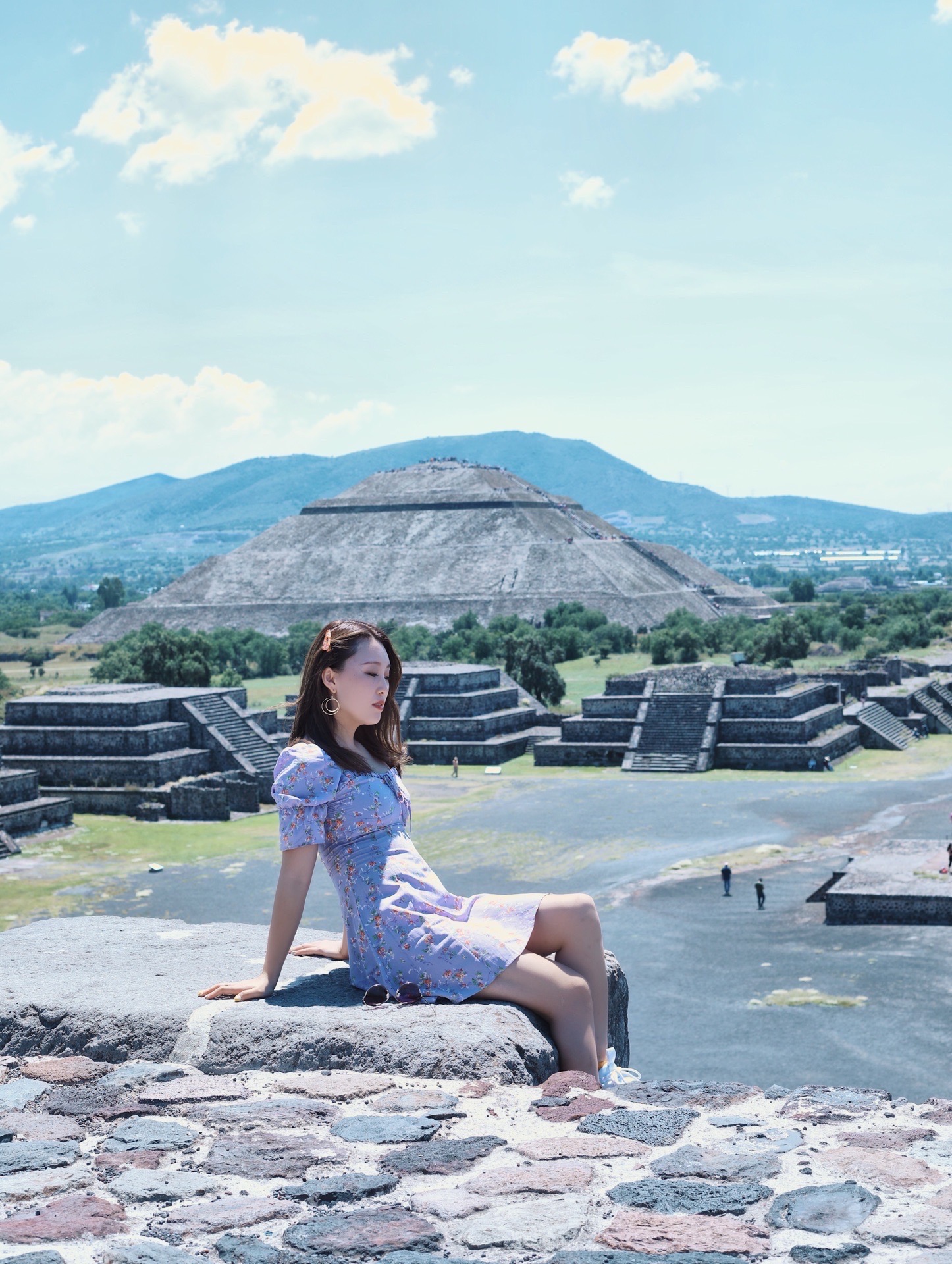 墨西哥月亮 太阳金字塔 ，神秘的阿兹特克文明  Teotihuanan是一座超过2400年历史的城市