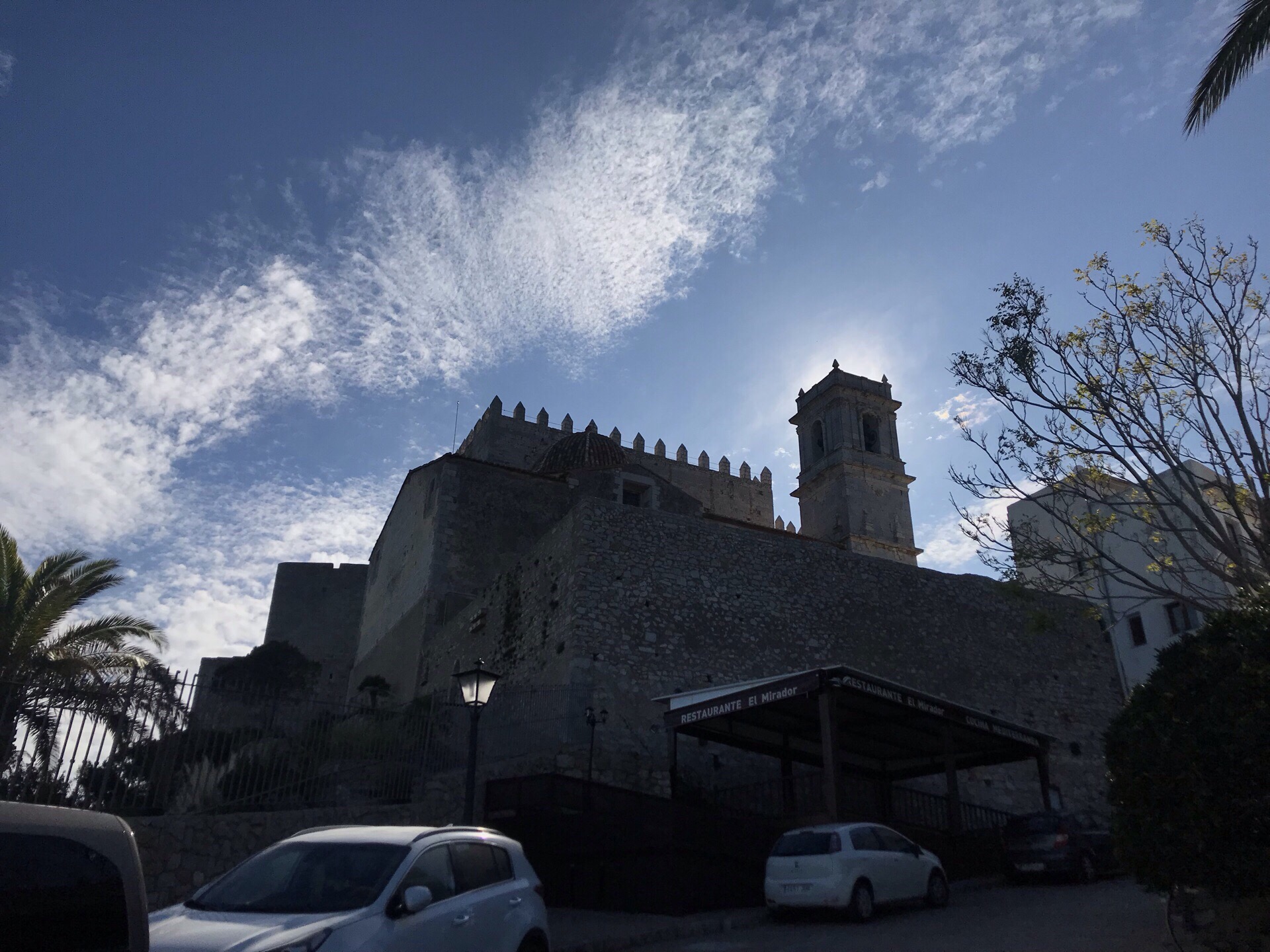 权游取景地，西班牙佩尼斯科拉城堡。