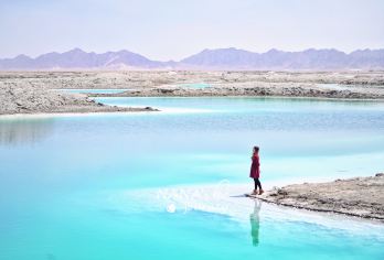 察尔汗盐湖+大柴旦翡翠湖一日游【多套餐可选】【1.双湖深度畅玩~让您尽情沉浸其中】