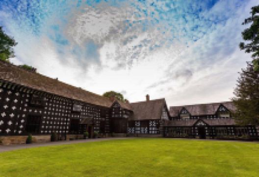 Samlesbury Hall景点图片
