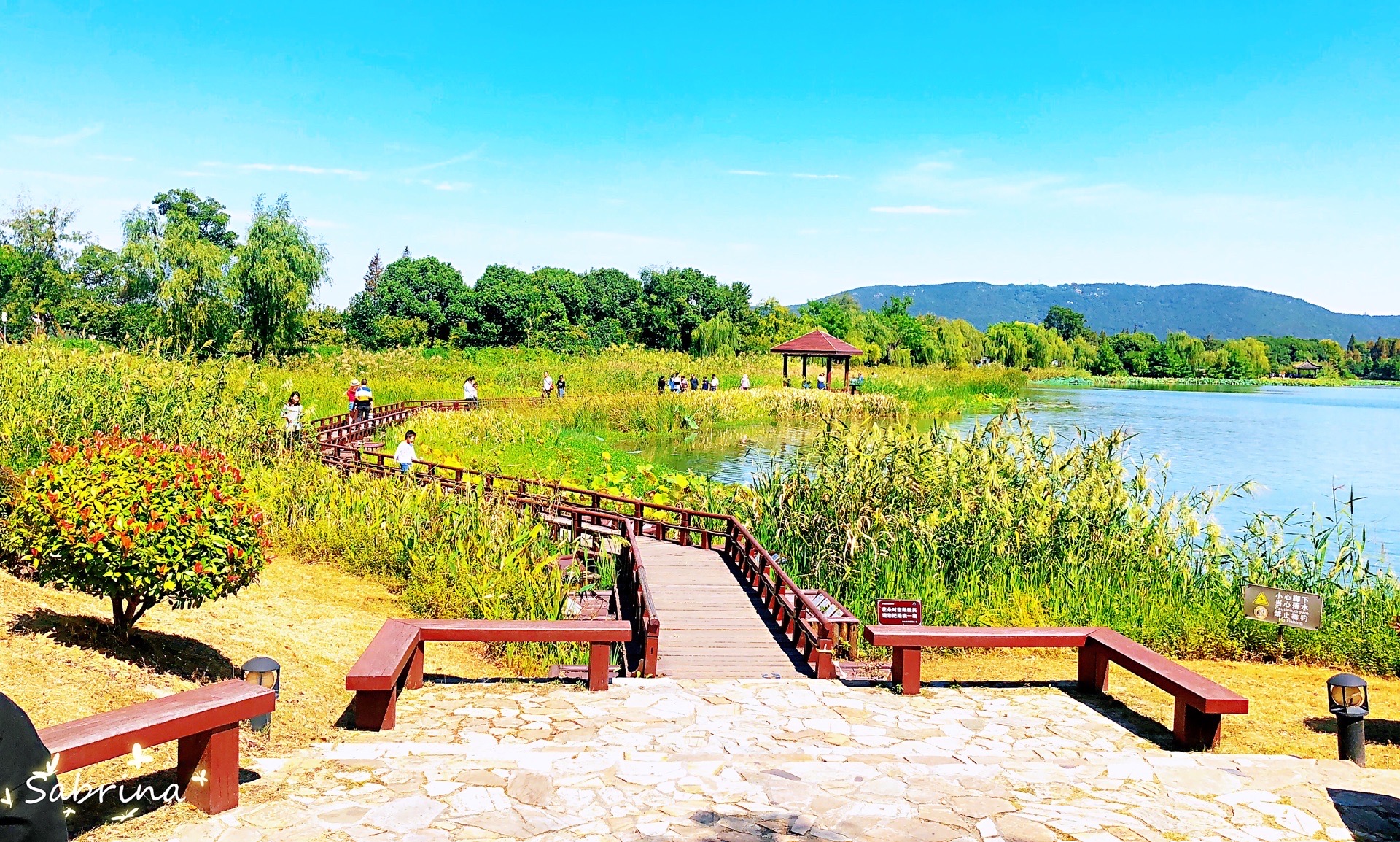 【江苏·常熟·尚湖风景区】尚湖被当地人民称之为“尚湖湾”（也称之为尚湖），尚湖湾地处江南名城——常熟