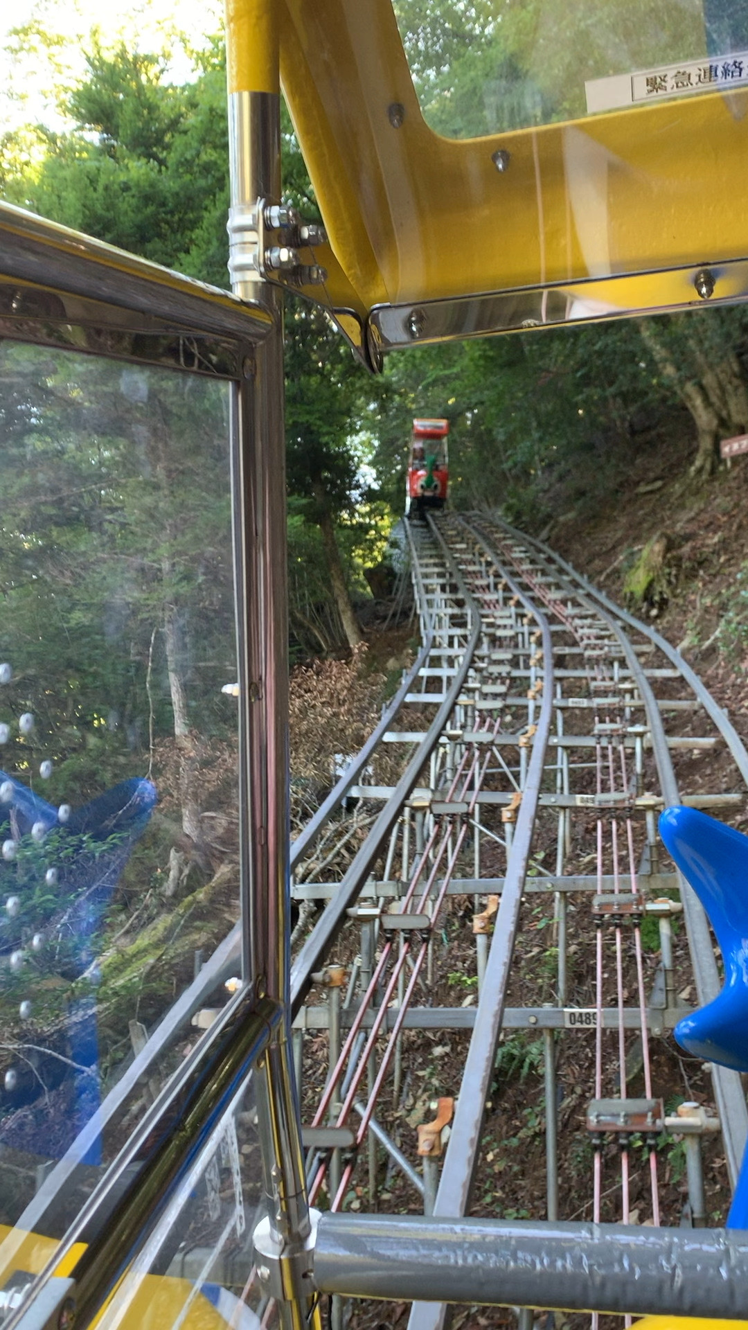 从大歩危站行车1个多小时来到了东奥祖古（由于这边都是山路，道路很窄非常不好走！所以开辆轻便的小车🚗走