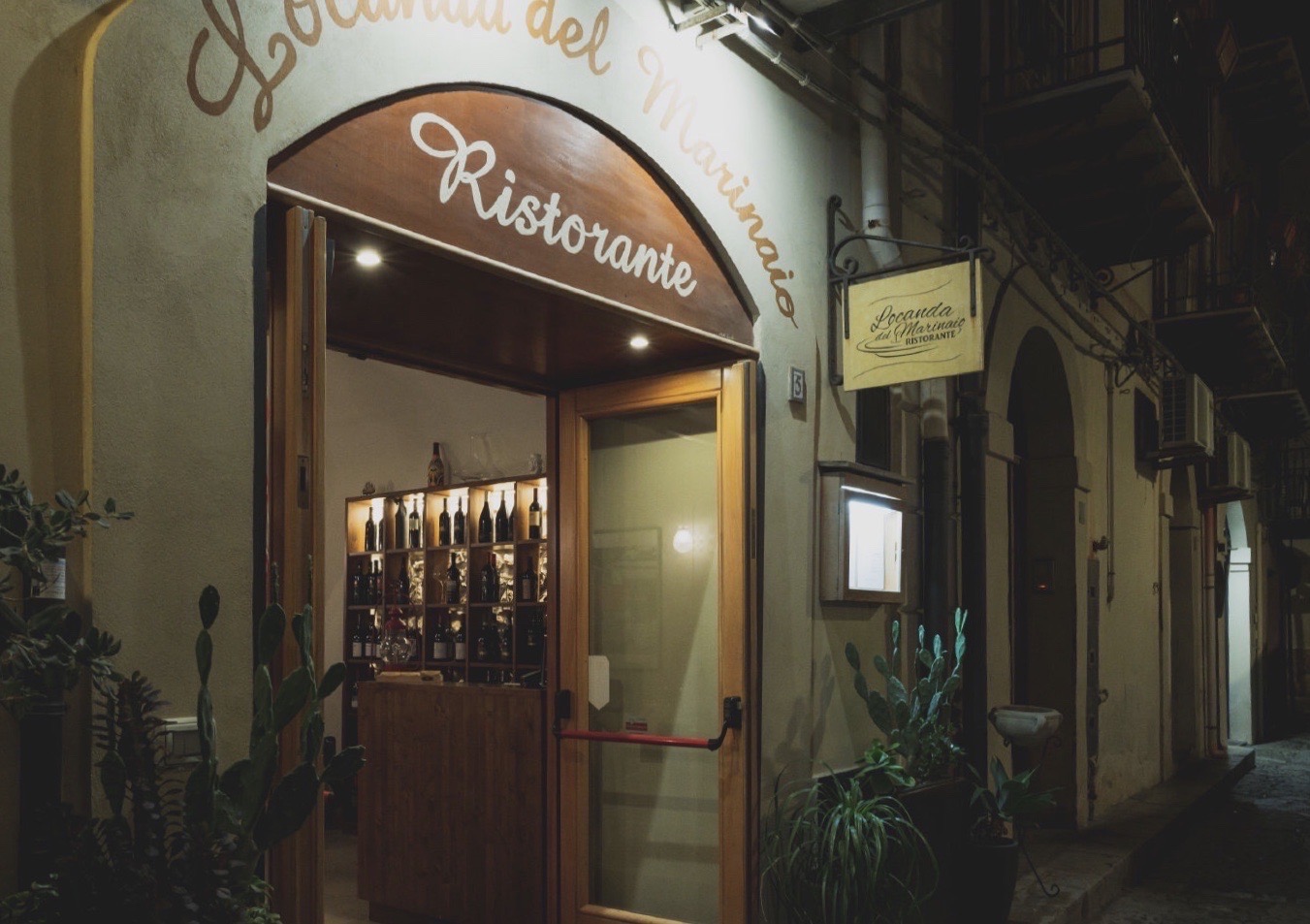 Locanda del Marinaio 海鲜料理 切法卢Cefalù 标记挺久的一家餐馆，之前从墨