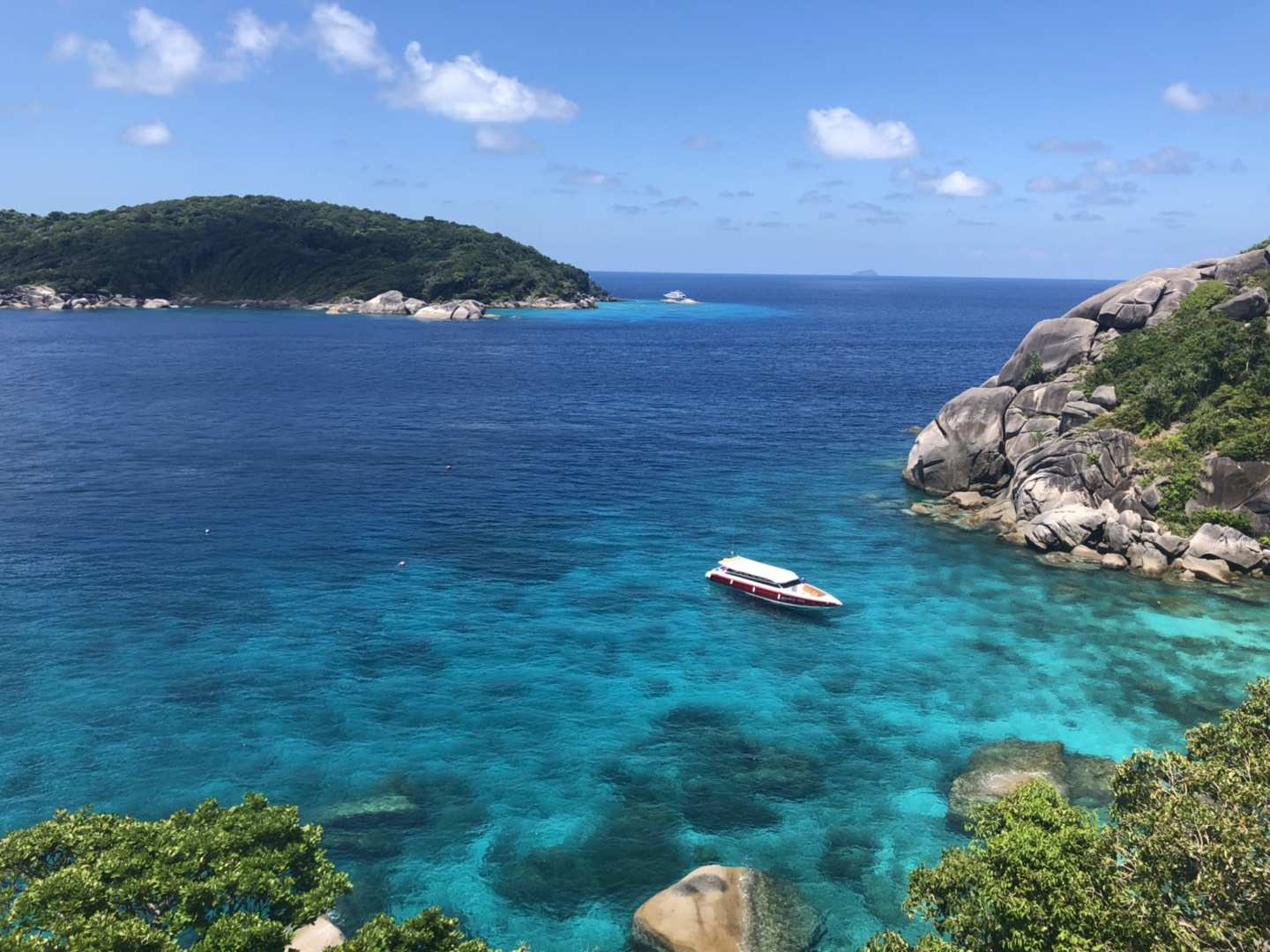泰国小众推荐｜斯米兰岛｜潜水攻略 💓💓去过斯米兰岛再去其他小岛后就发现最美的岛就是斯米兰岛，其他的岛