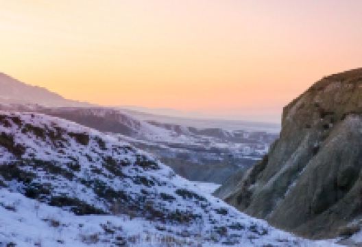 乌苏泥火山景区景点图片