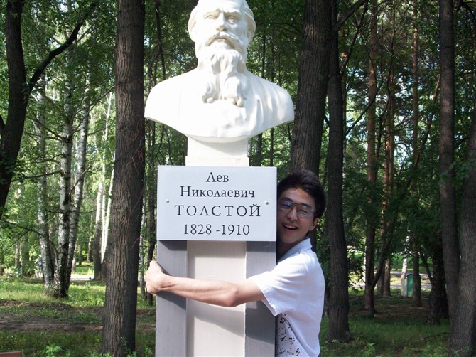 叶卡捷琳堡  名人雕塑