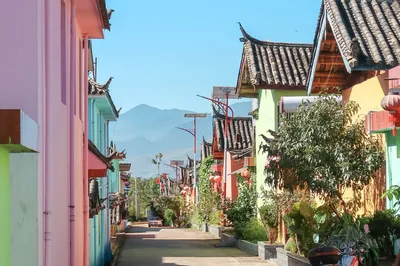 九色玫瑰小镇