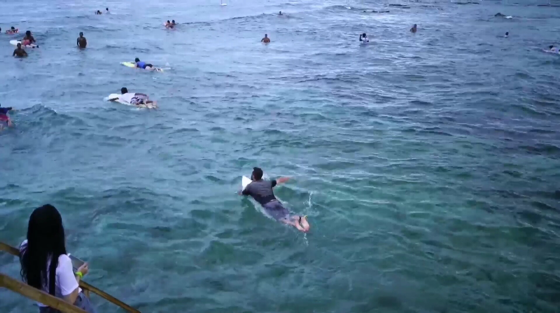 菲律宾锡亚高世界冲浪胜地九霄云，不冲看着也超美  🏄‍♂️锡亚高的海岸线有众多个浪点，其中最著名的就