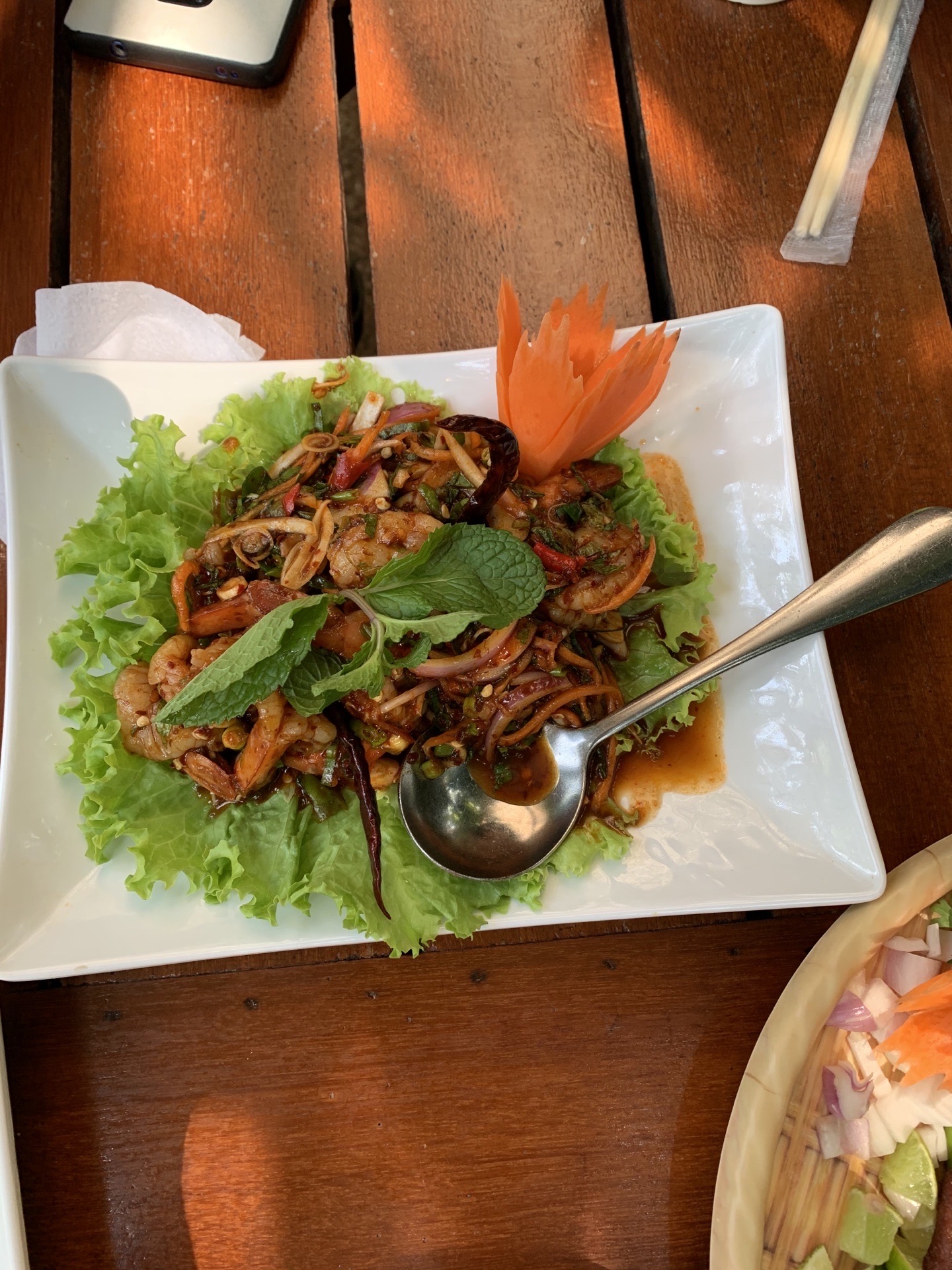 泰国清迈网红黑森林餐厅！值得推荐。