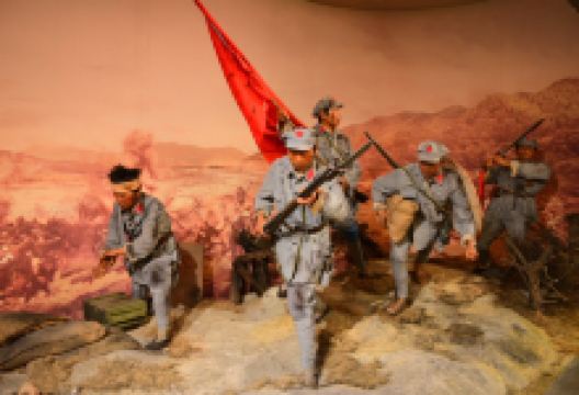 兴国烈士陵园景点图片