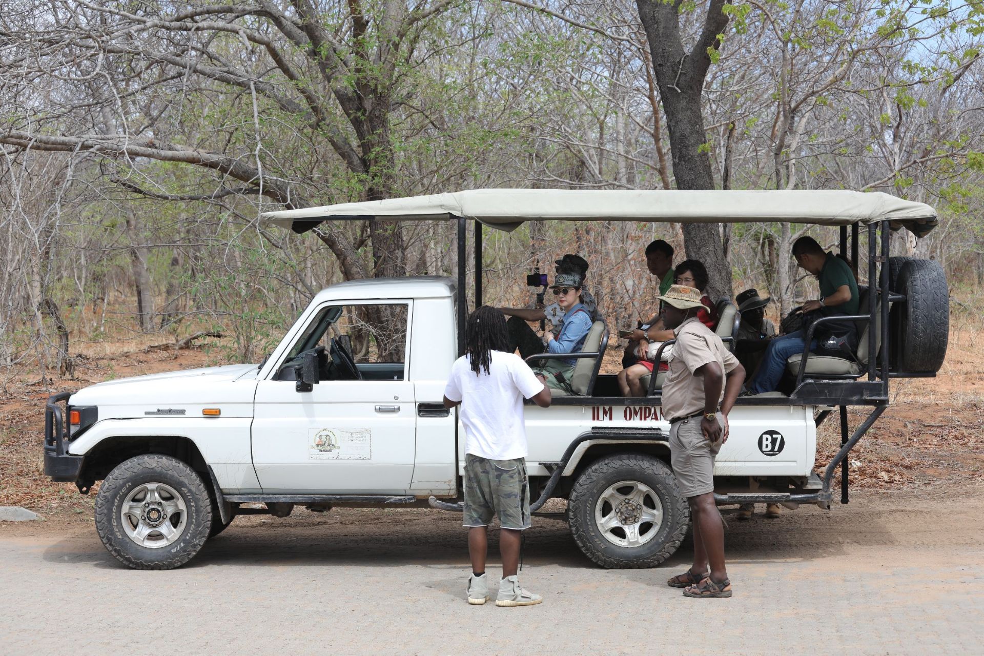博茨瓦纳国家动物园的野生动物。非洲动物太多，国家公园是敞开式的，大门只是用来管车辆的。动物可自由进出