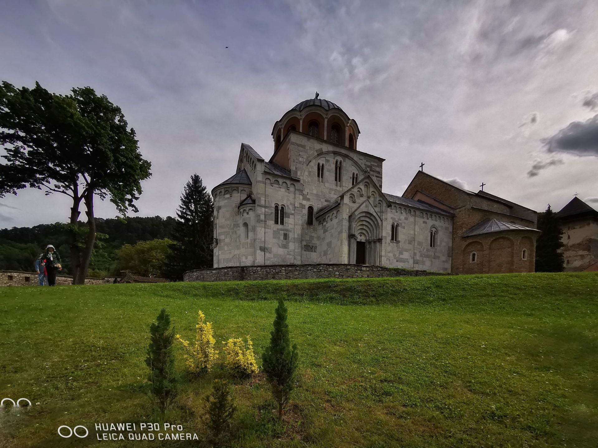 斯杜敦尼察修道院（英文：Studenica Monastery ）     5月21号下午我们游览了
