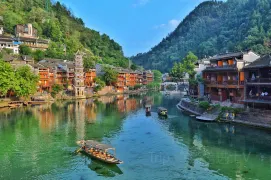 2-Day Fenghuang Tour: Explore the Historical Charm of Fenghuang Ancient Town, Experience the Ethnic Style of Zhushan Miaozhai