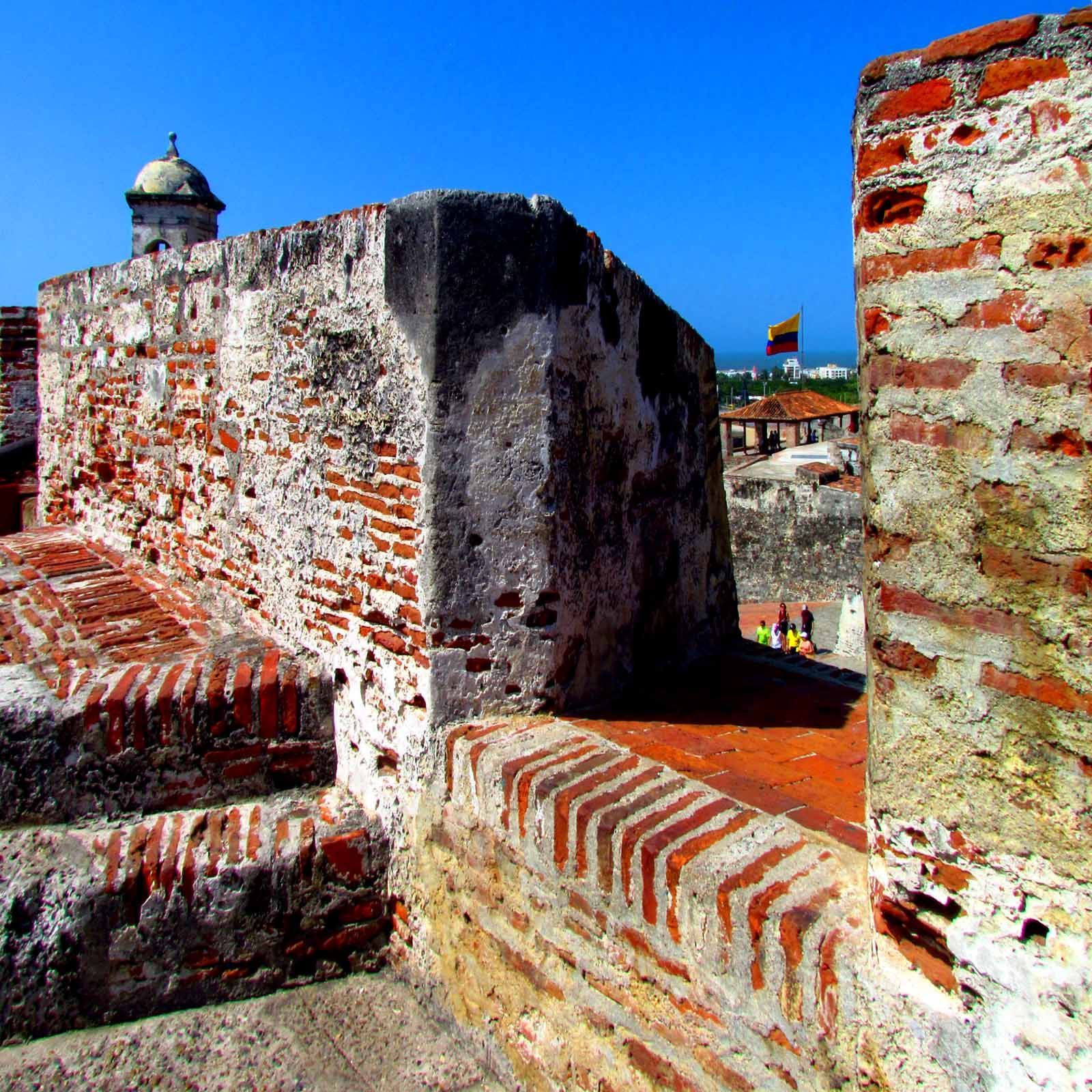 圣费利佩城堡（San Felipe de Barajas Castle）是哥伦比亚卡塔赫纳市内的一座
