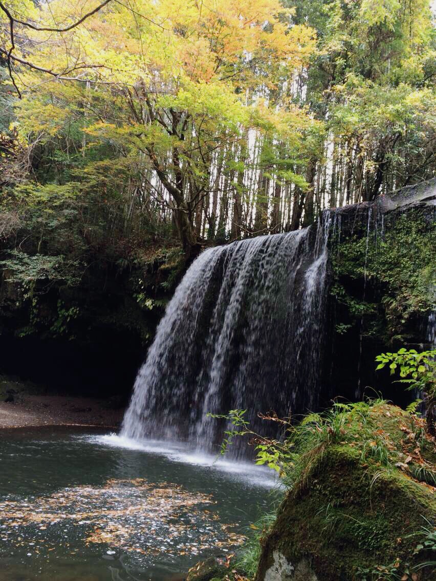 锅瀑布，日本旅行者打卡的“日本百名瀑布之一”景点