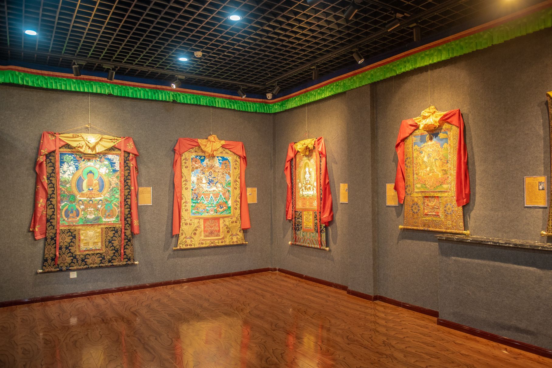 摩尼宝唐卡展览中心