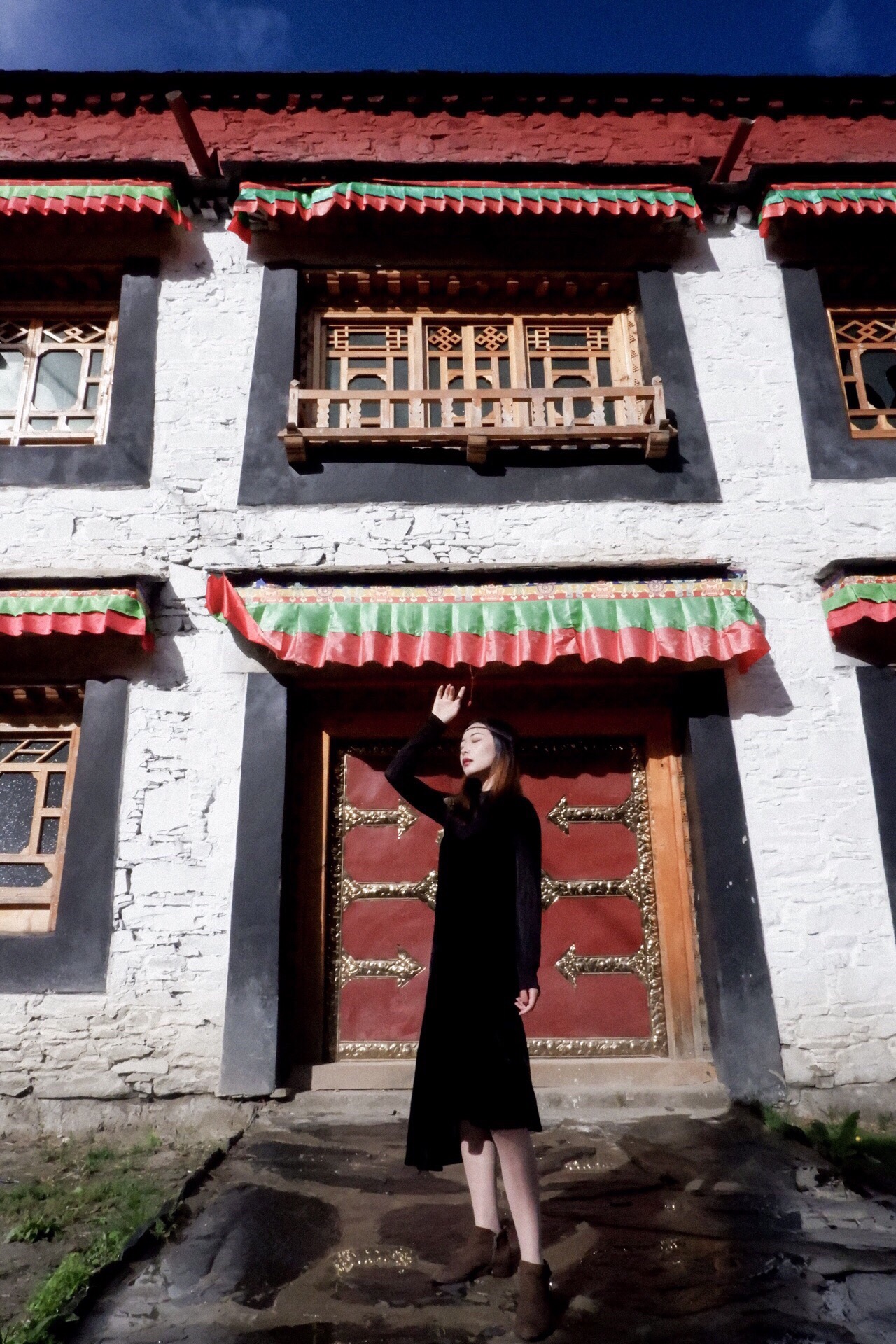 西藏旅拍 你不知道的千年吐蕃故都—琼结  “拉萨人烟稠密，琼结人儿漂亮，我的意中人啊，就在琼结地方。