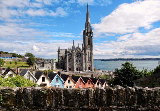 爱尔兰Cobh Cathedral:爱尔兰必游之地  绝美的建筑是需要时间来累积的，位于爱尔兰Cob