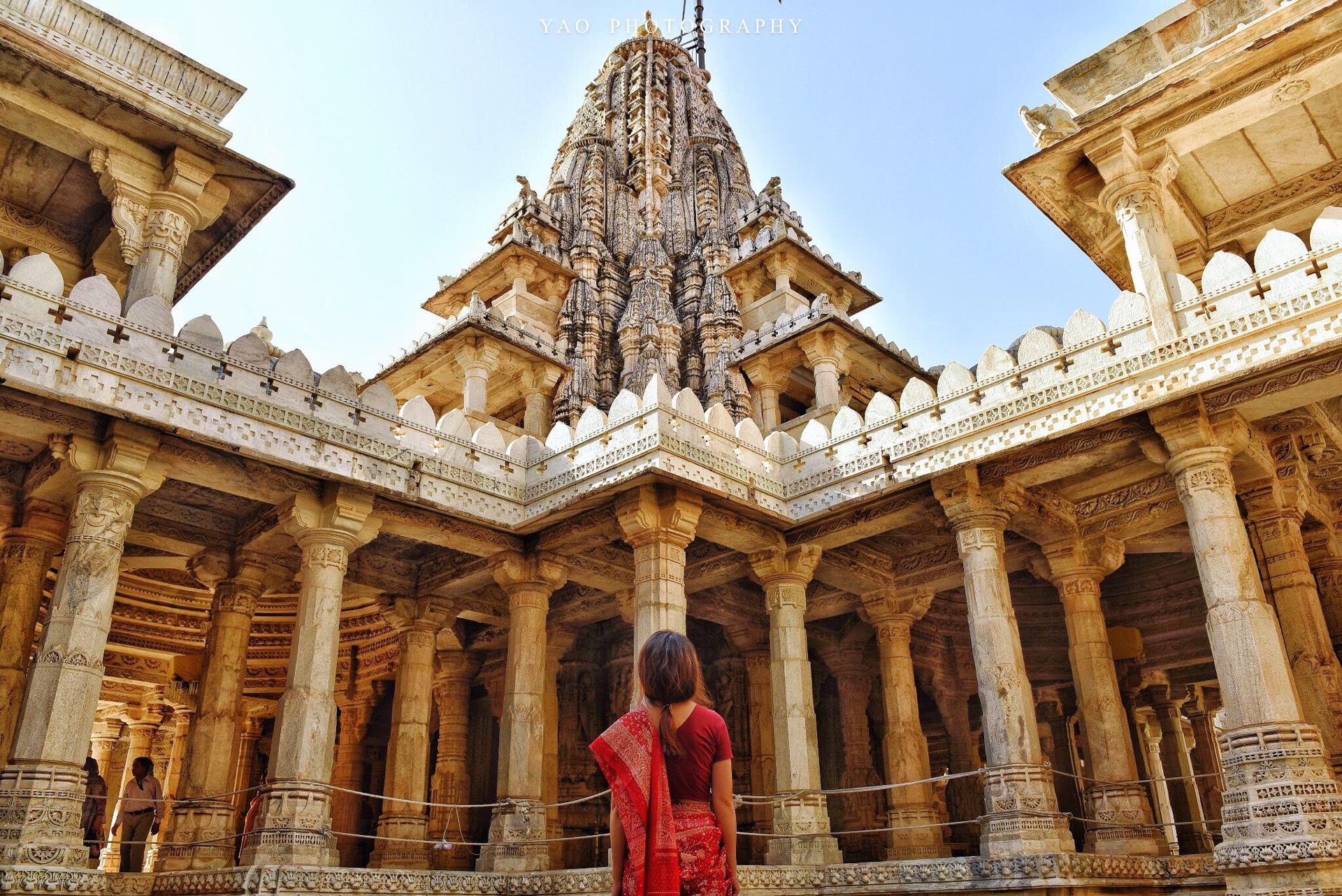 🌈【七彩印度| 隐藏在山谷里的宝藏神庙】  📍 千柱神庙          🚐千柱神庙是是印度最大、