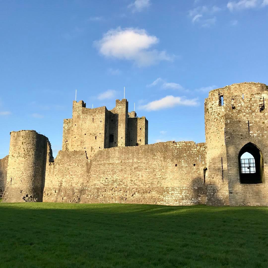 我的城堡梦在这里得以实现-Trim Castle  还是6月份的一次欧洲旅游的，特里姆城堡位于爱尔兰